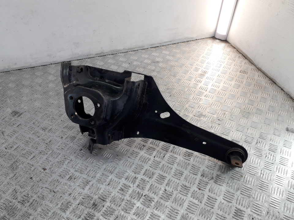 Рычаг задний продольный левый