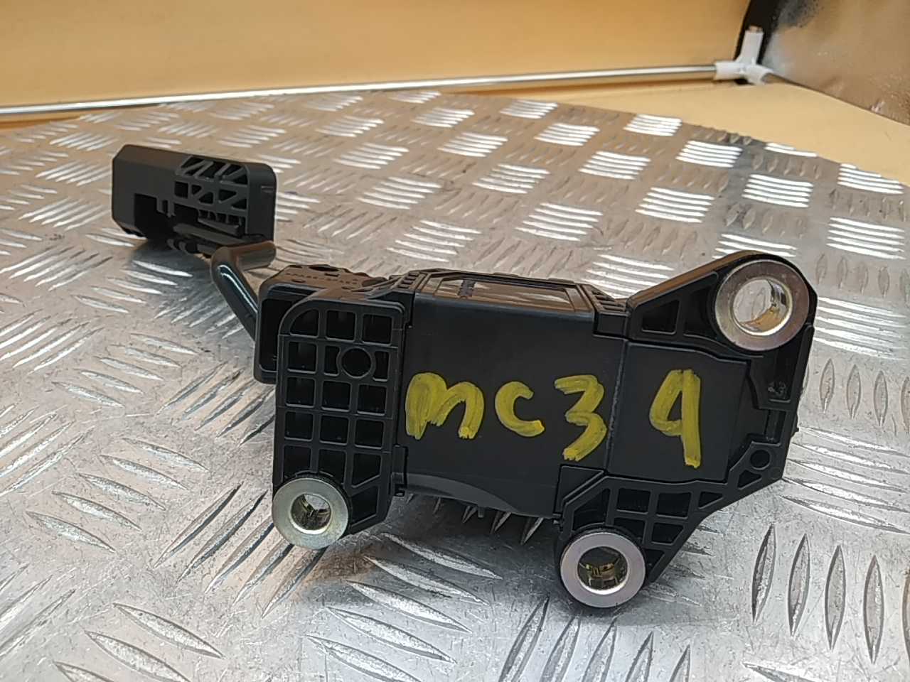 Педаль газа