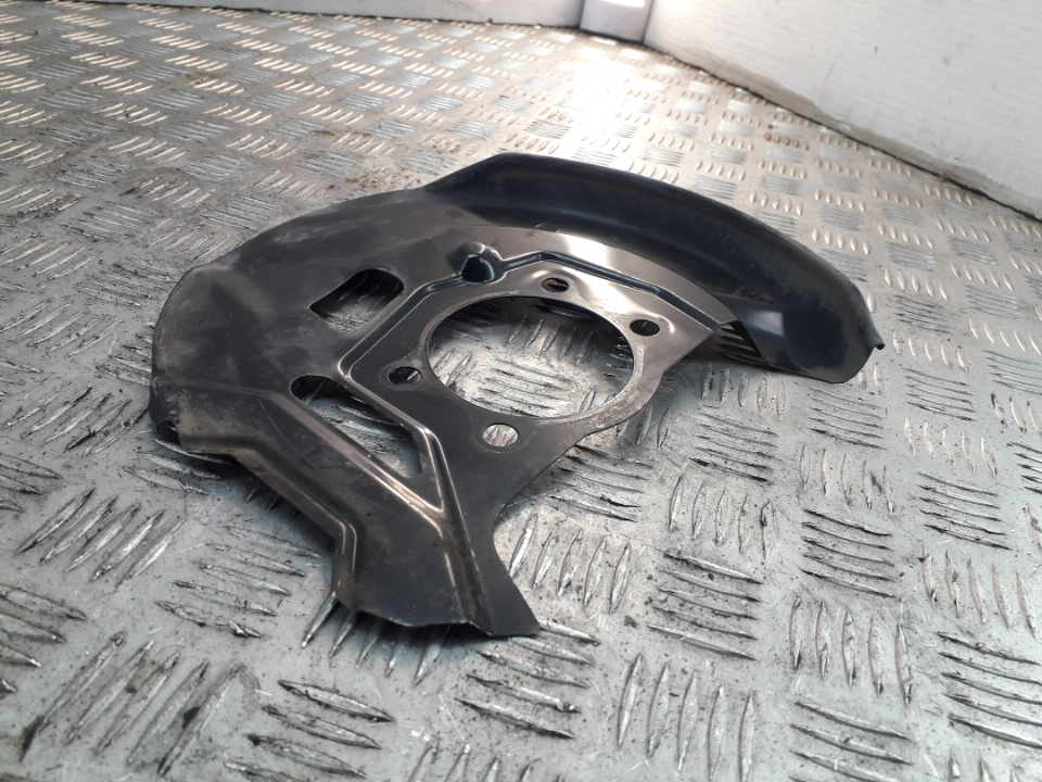 Пыльник тормозного диска