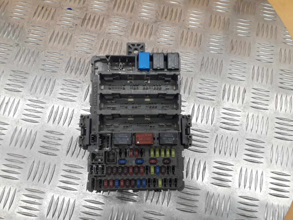 Блок предохранителей