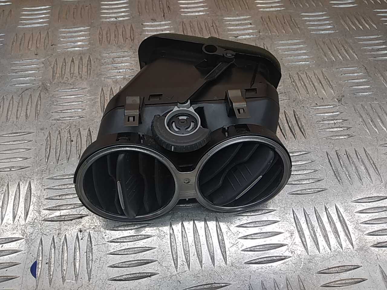 Дефлектор воздушный