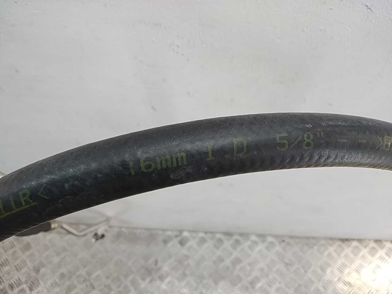 Шланг кондиционера