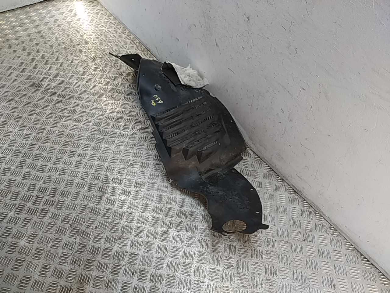 Локер передний левый