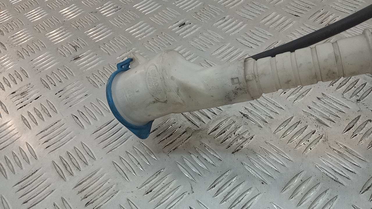 Бачок омывателя лобового стекла