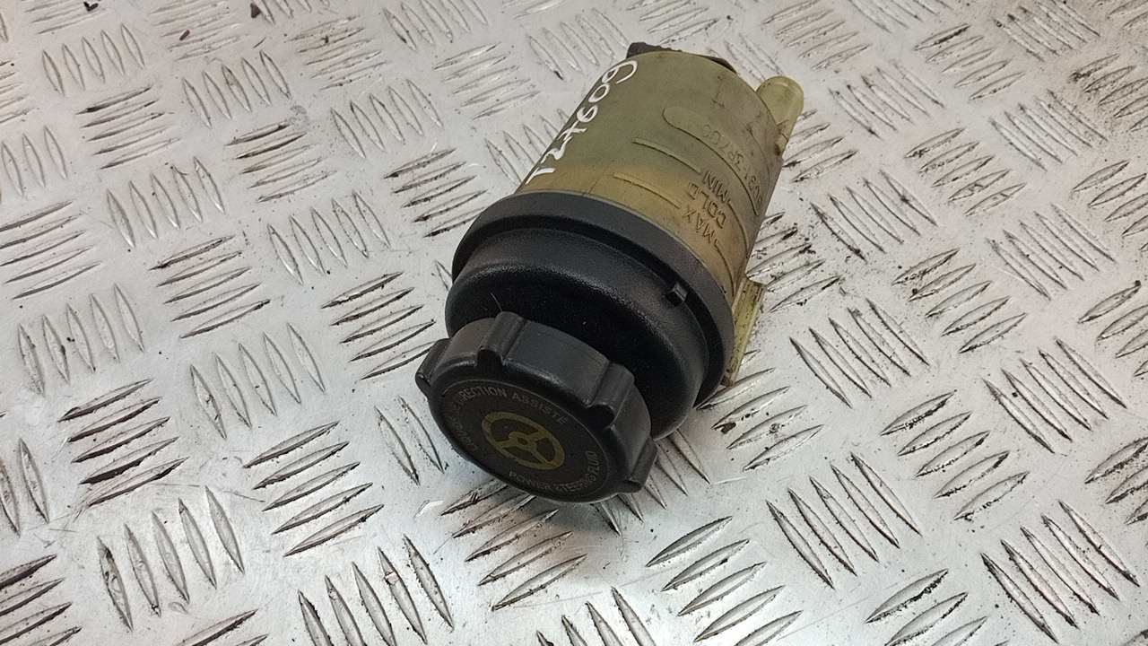 Бачок ГУР
