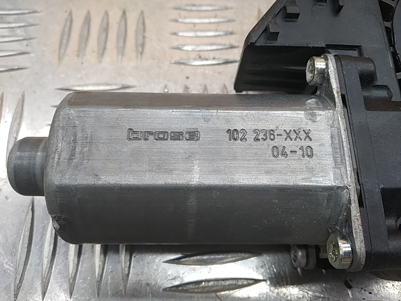 Моторчик стеклоподъемника