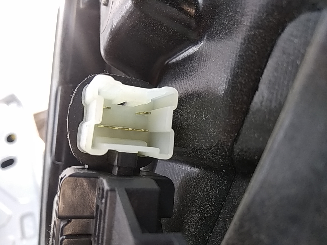 Моторчик стеклоподъемника