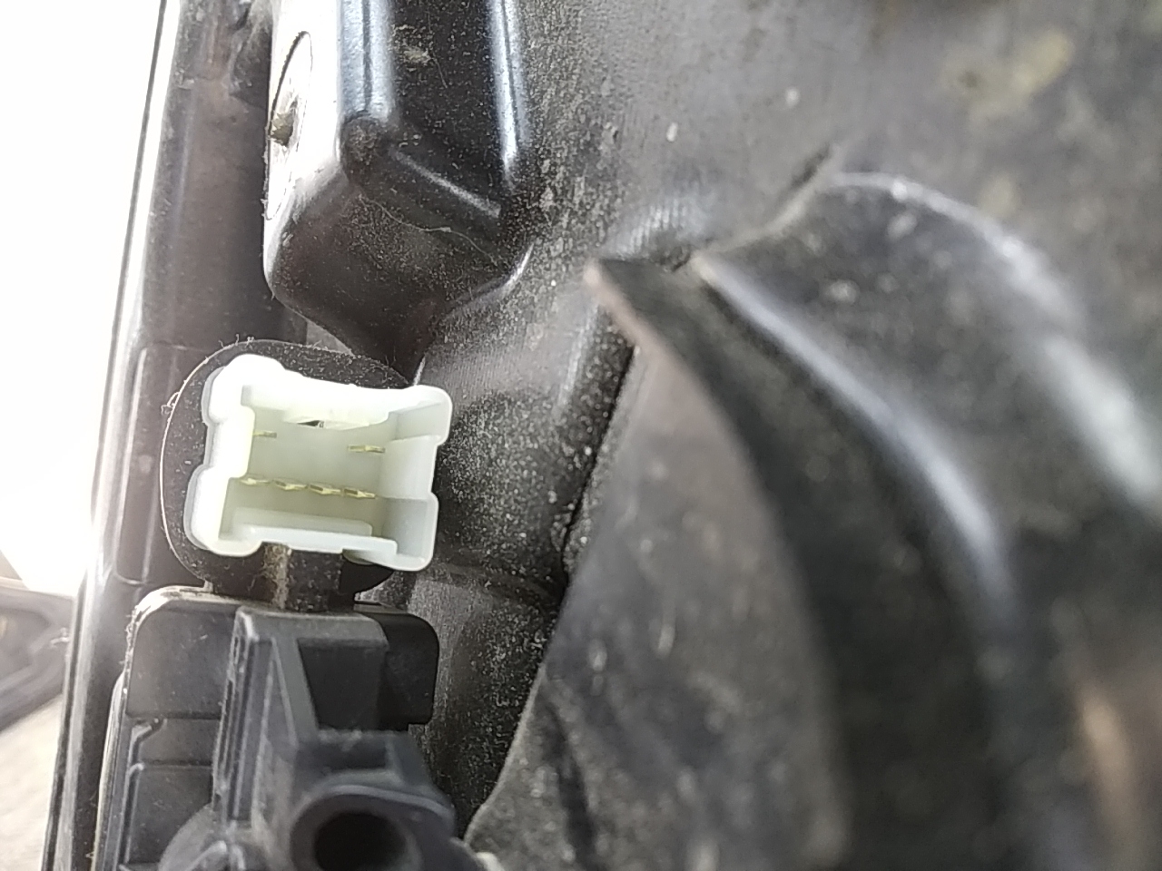 Моторчик стеклоподъемника