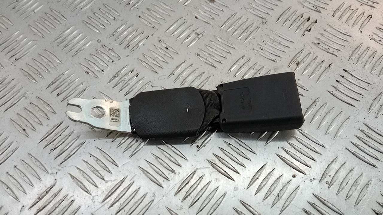 Ответная часть ремня безопасности