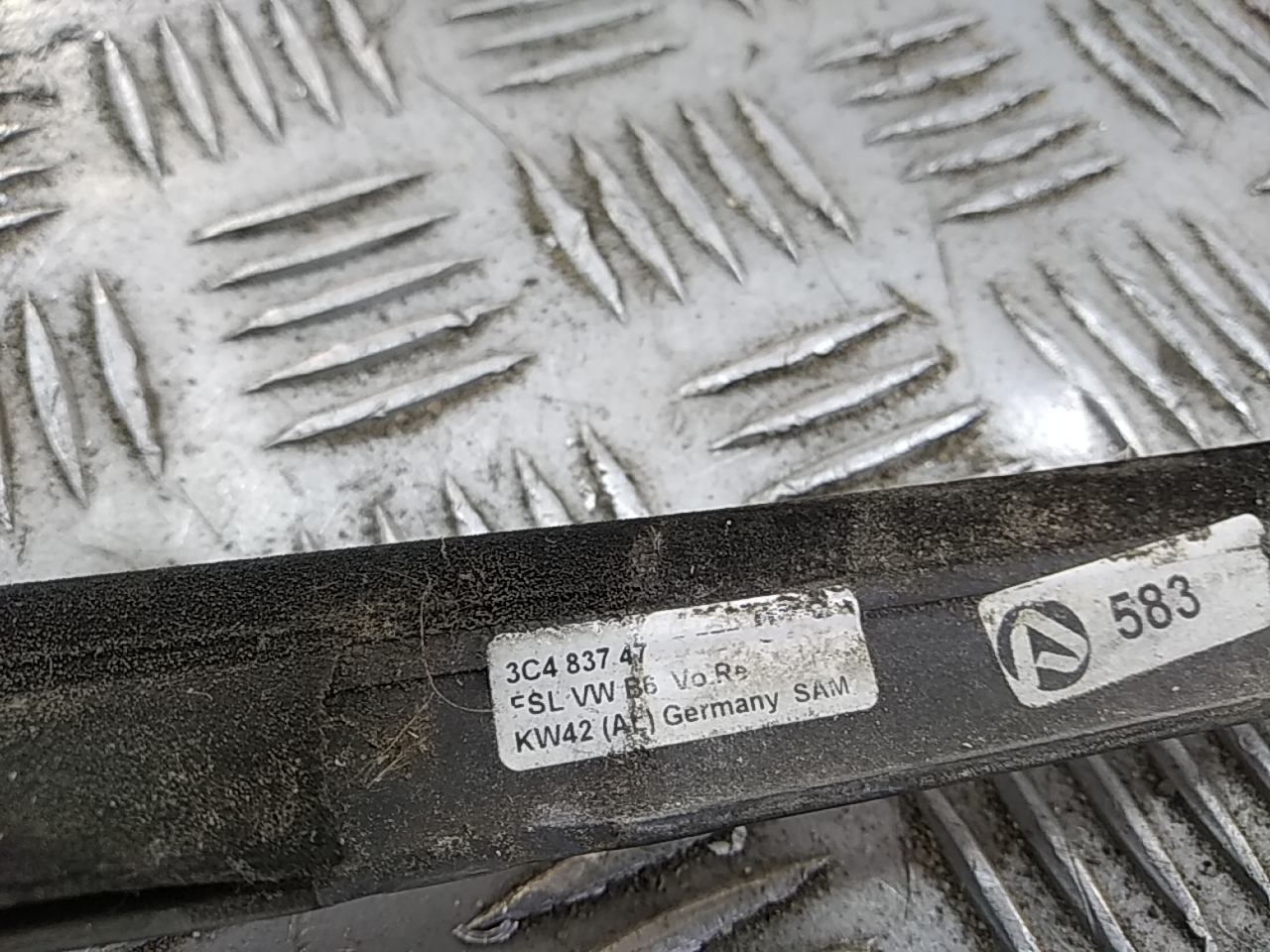 Накладка стекла переднего правого