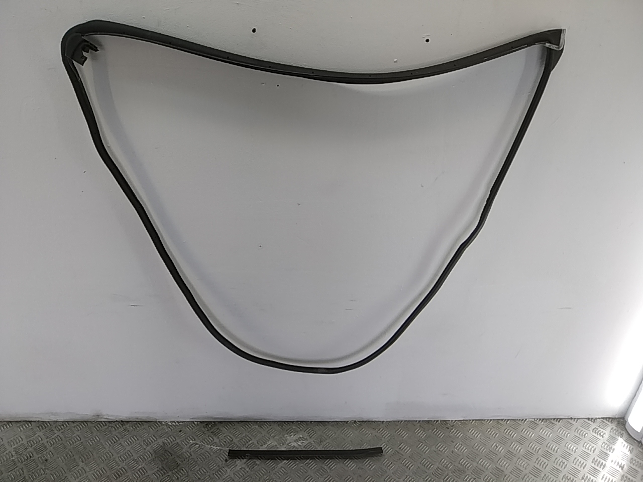 Уплотнитель двери