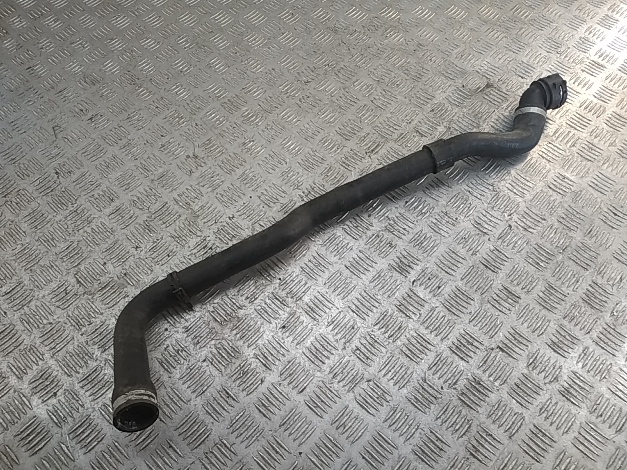 Патрубок радиатора