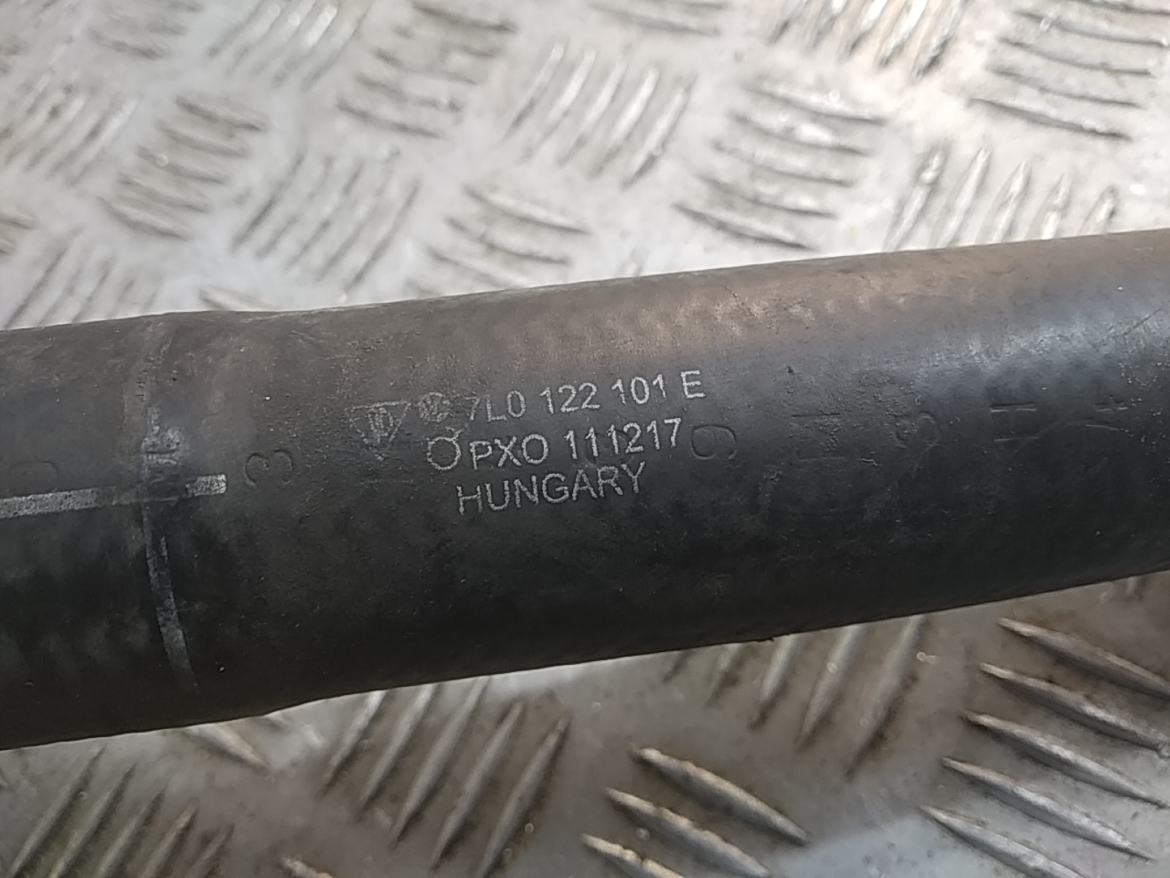 Патрубок радиатора