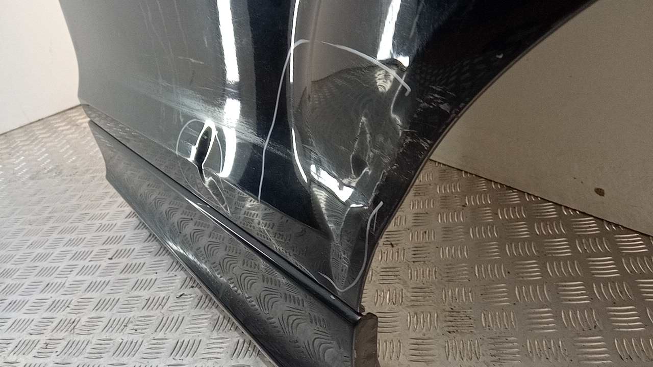 Дверь задняя левая