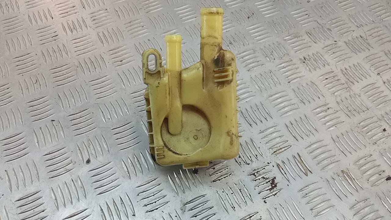 Бачок ГУР