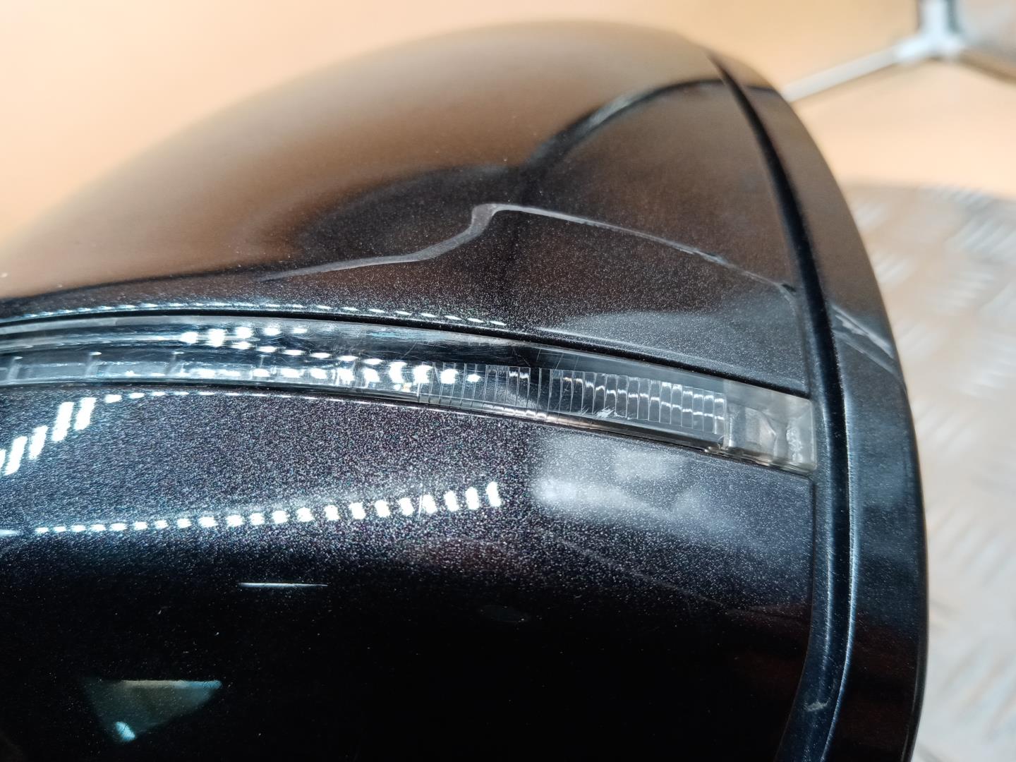 Зеркало левое электрическое