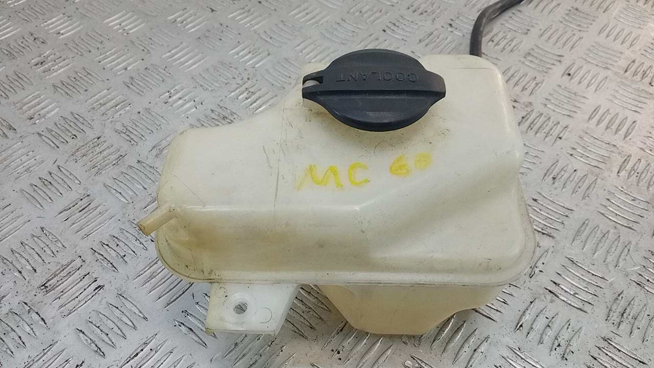 Бачок расширительный