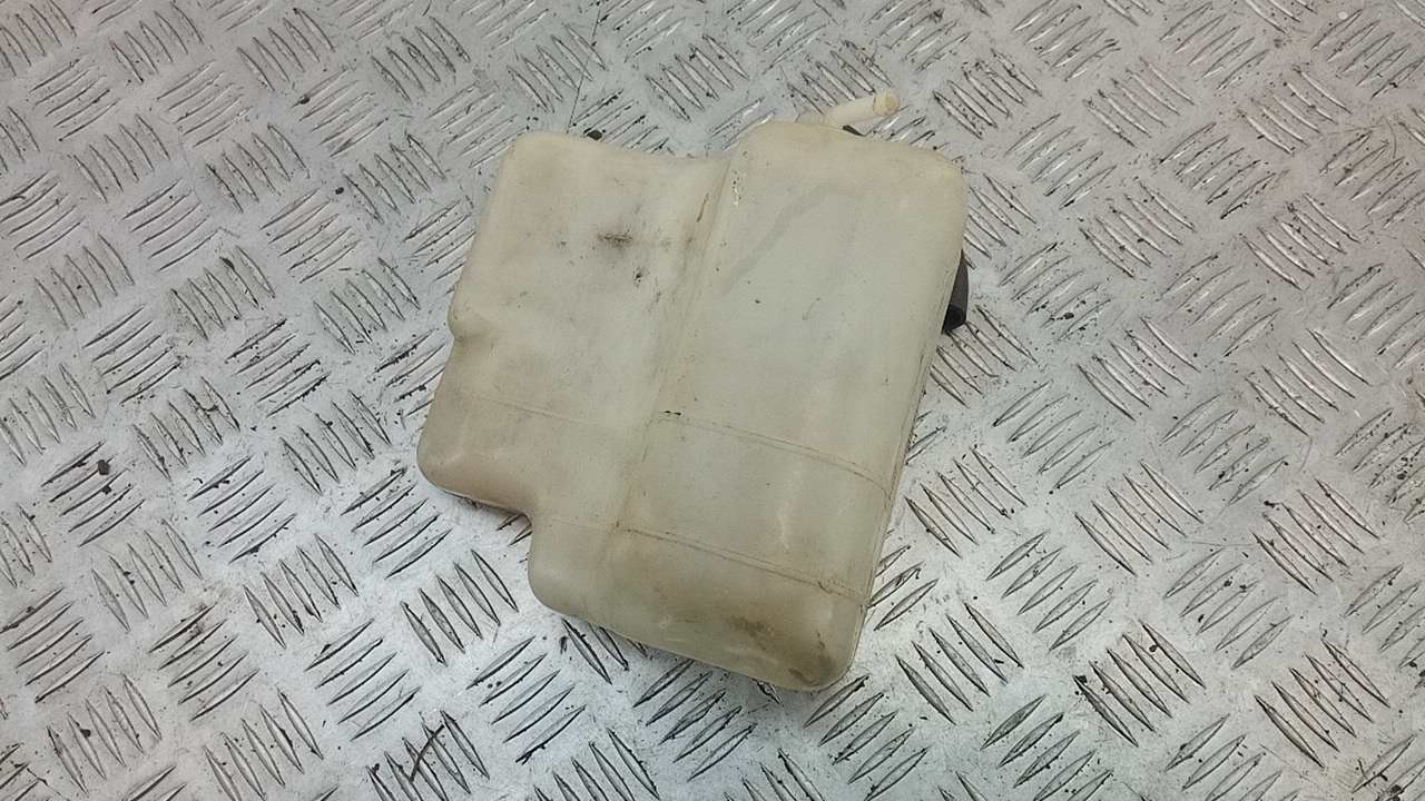 Бачок расширительный