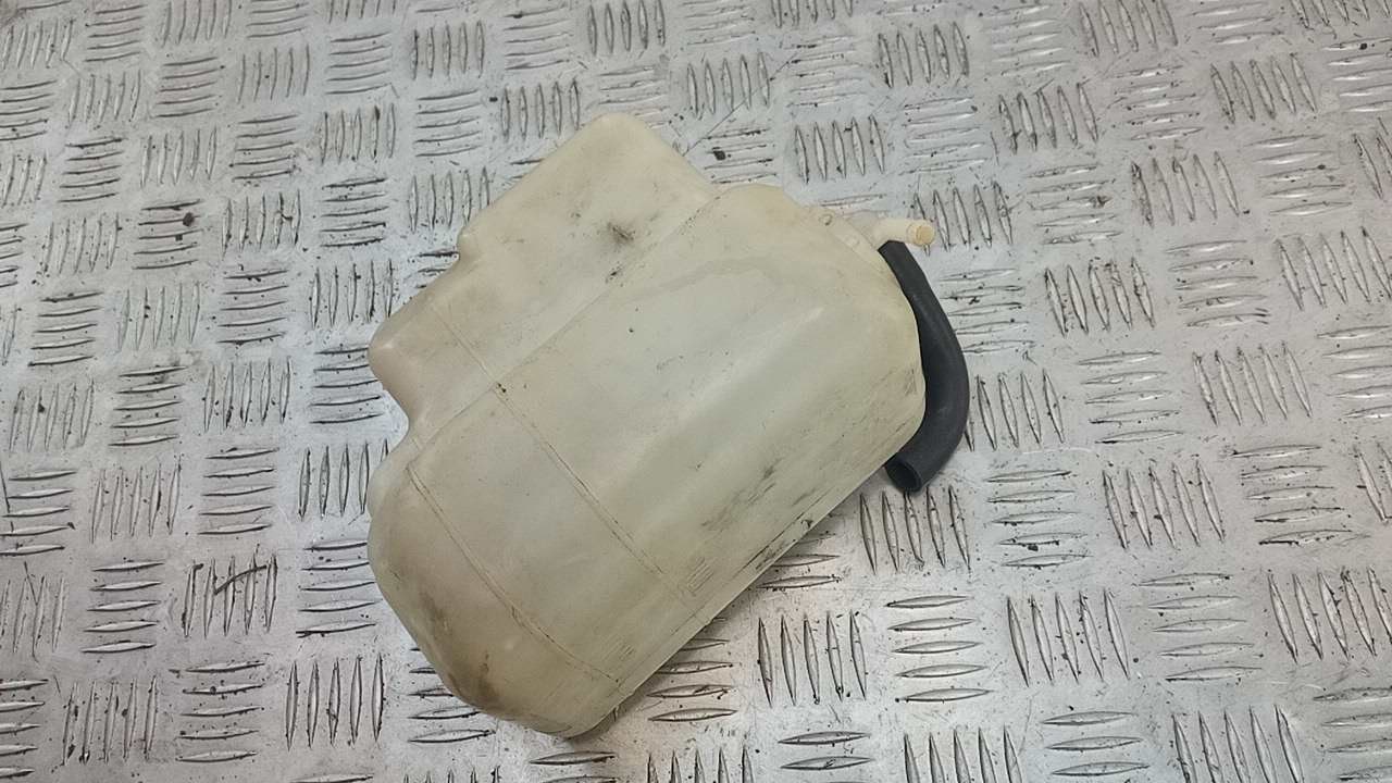 Бачок расширительный