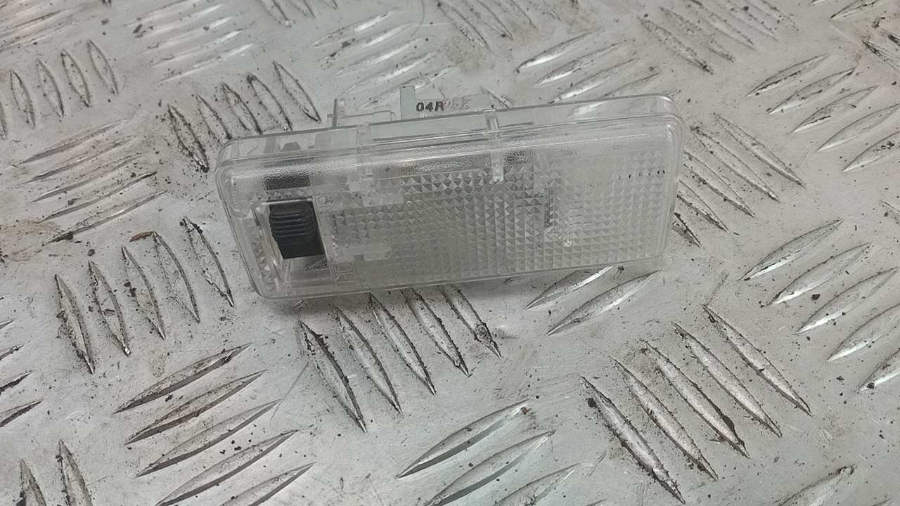 Плафон салонный