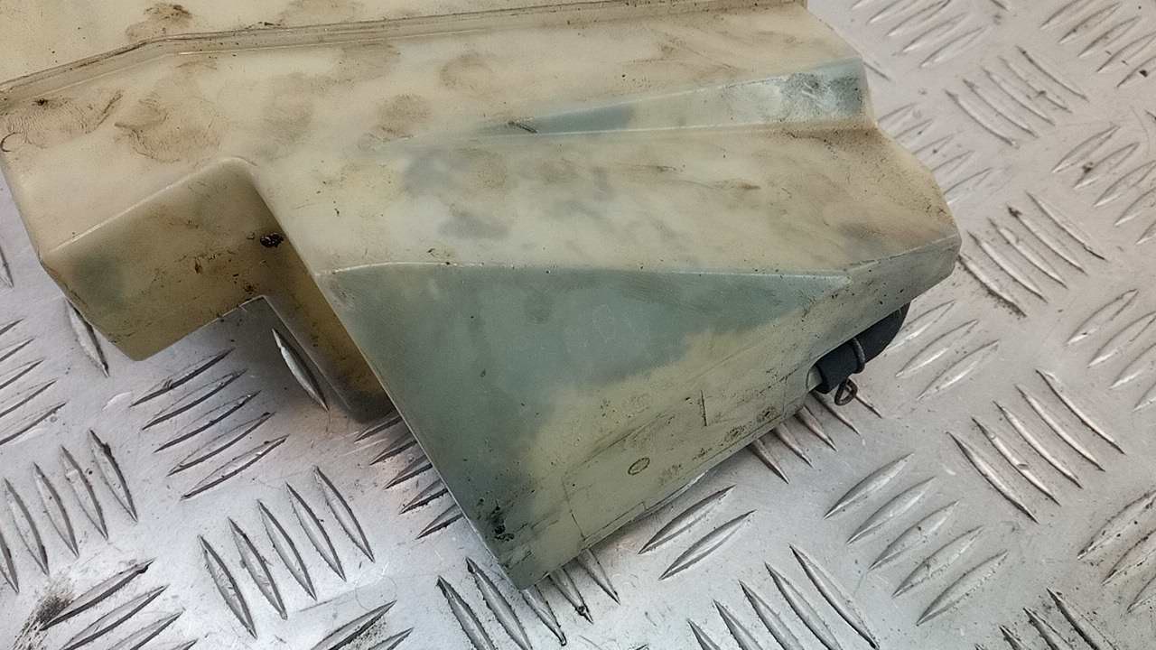 Бачок расширительный