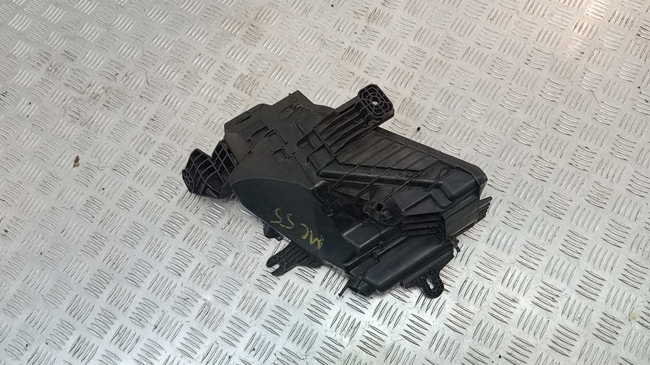 Корпус блока предохранителей