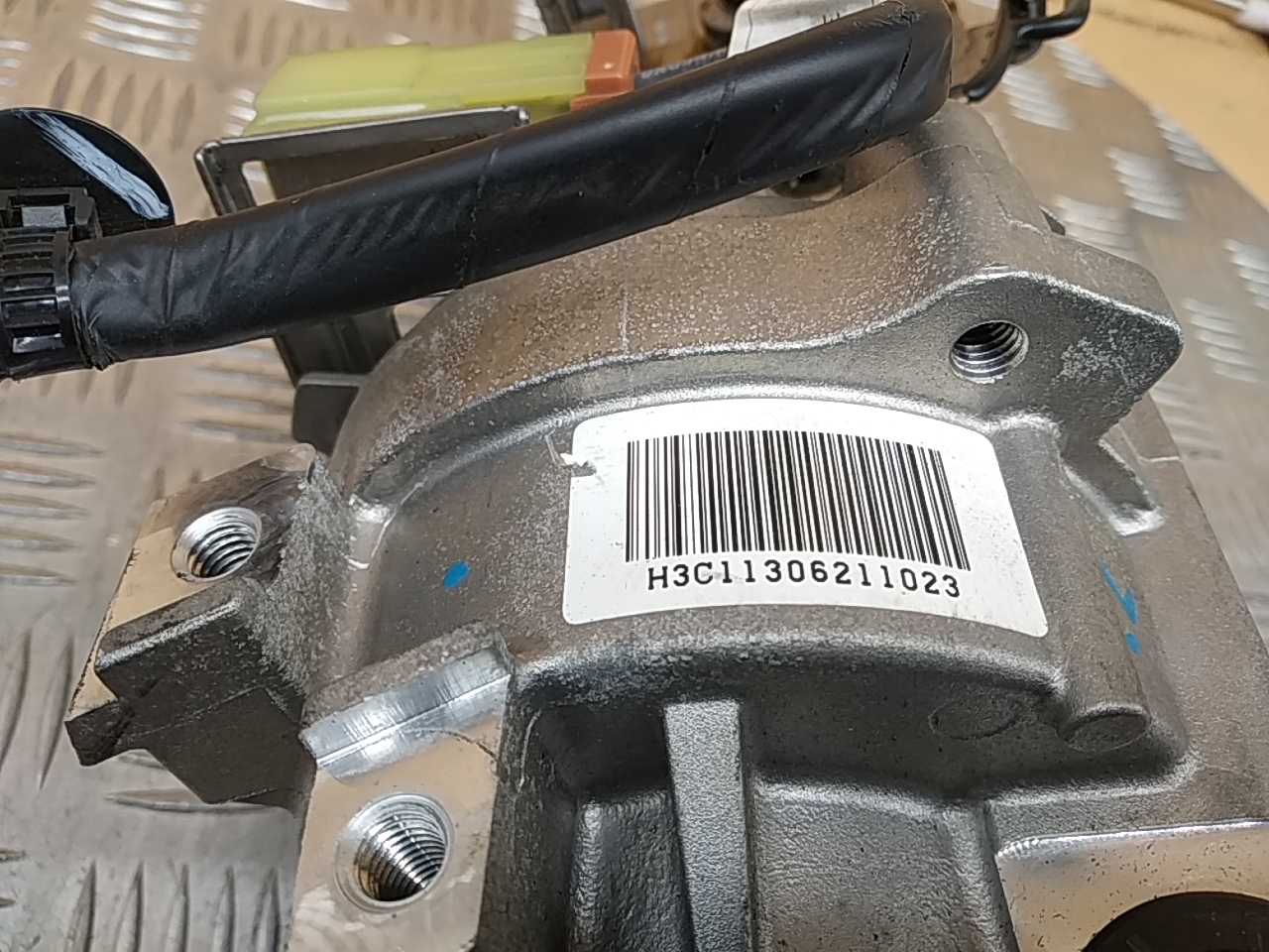 Колонка рулевая