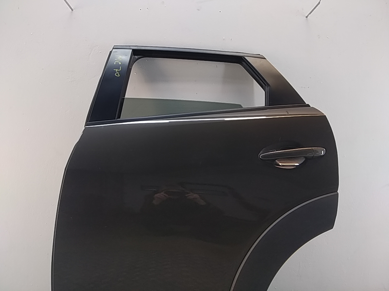 Дверь задняя левая