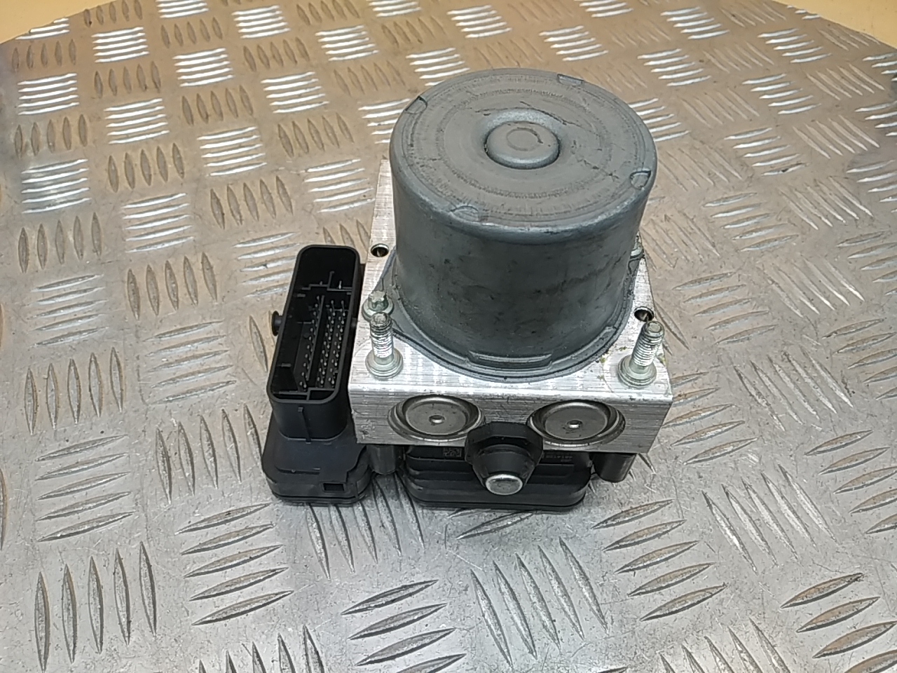 Блок ABS (насос)