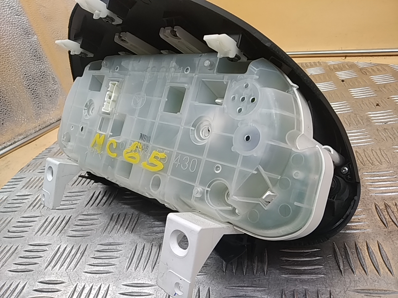 Панель приборов