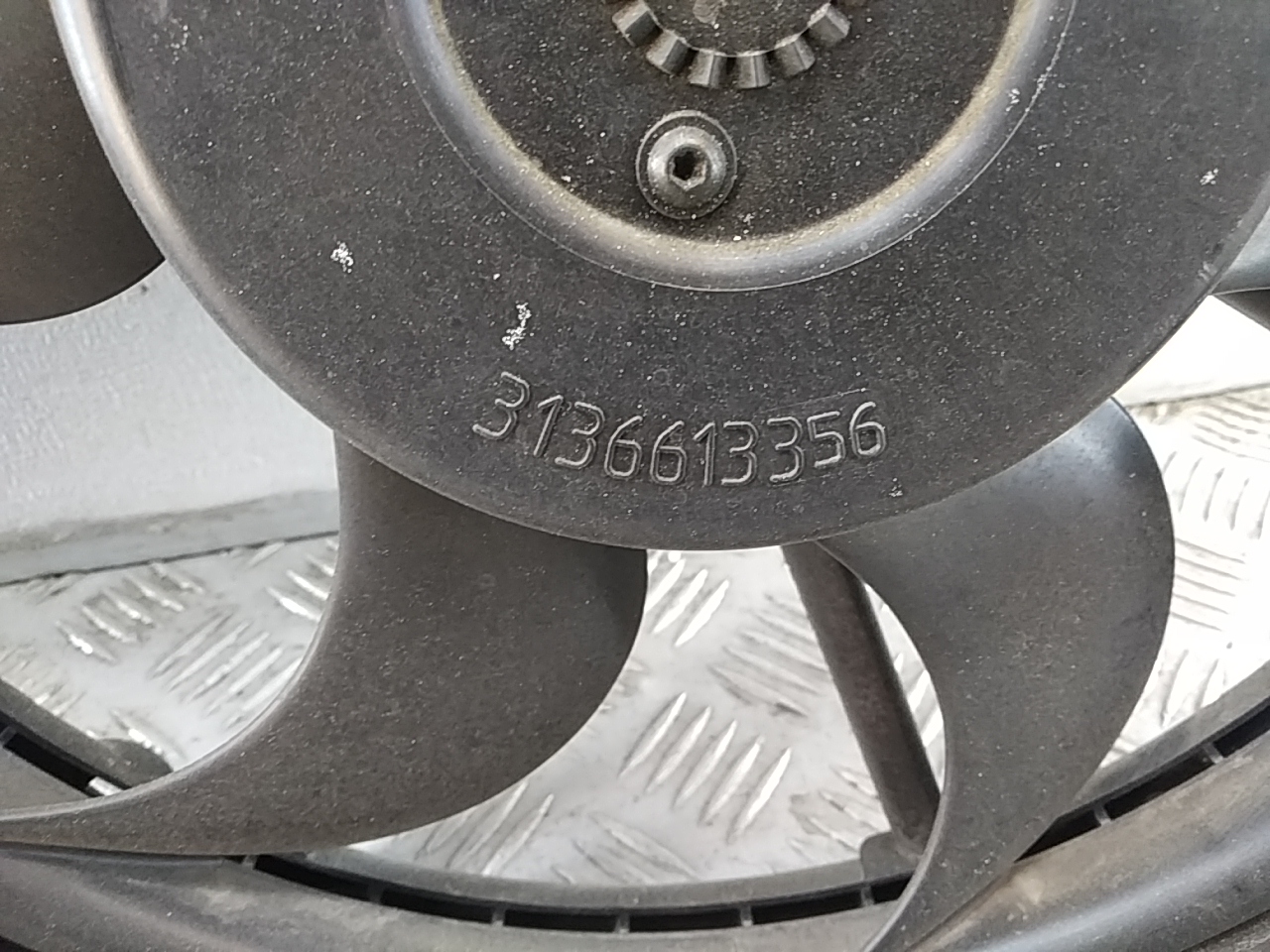 Вентилятор радиатора