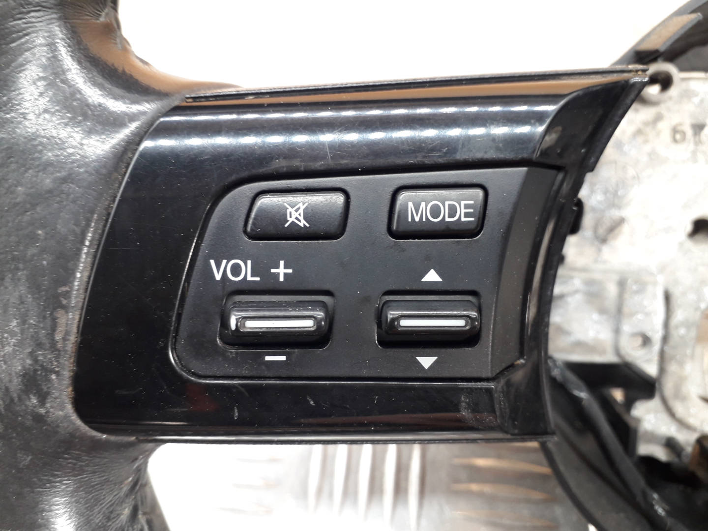 Кнопка многофункциональная