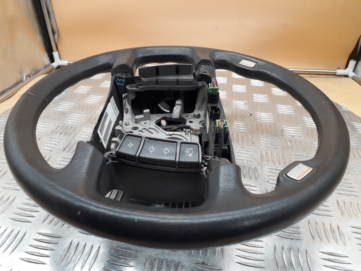 Рулевое колесо (руль)