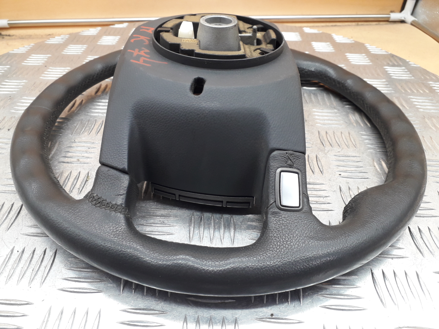 Рулевое колесо (руль)