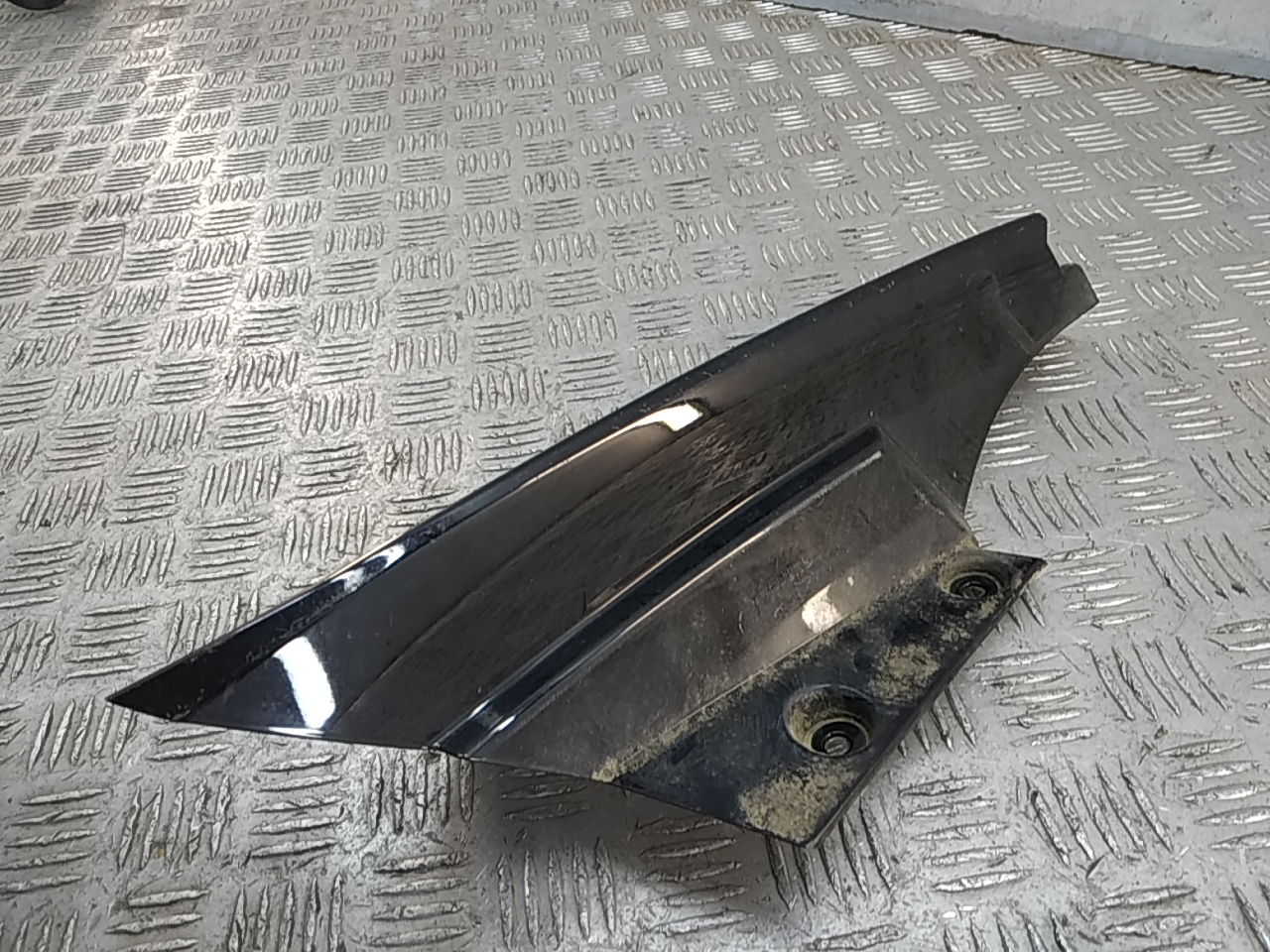 Накладка двери багажника