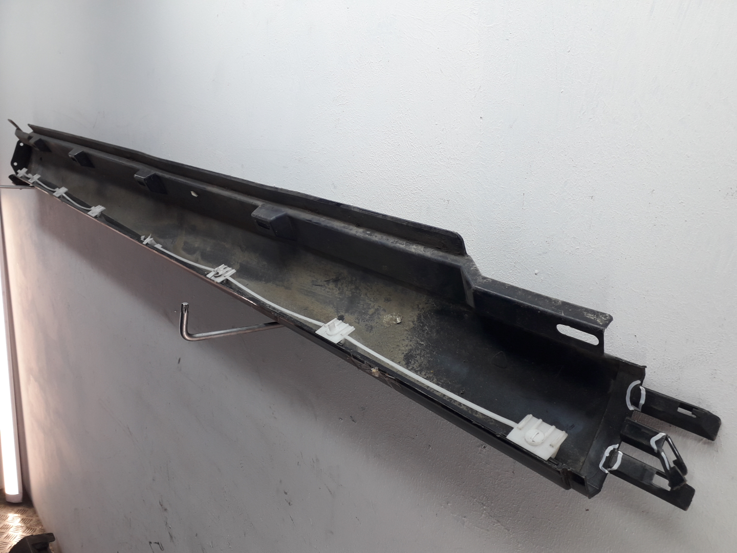 Накладка на порог (наружная)