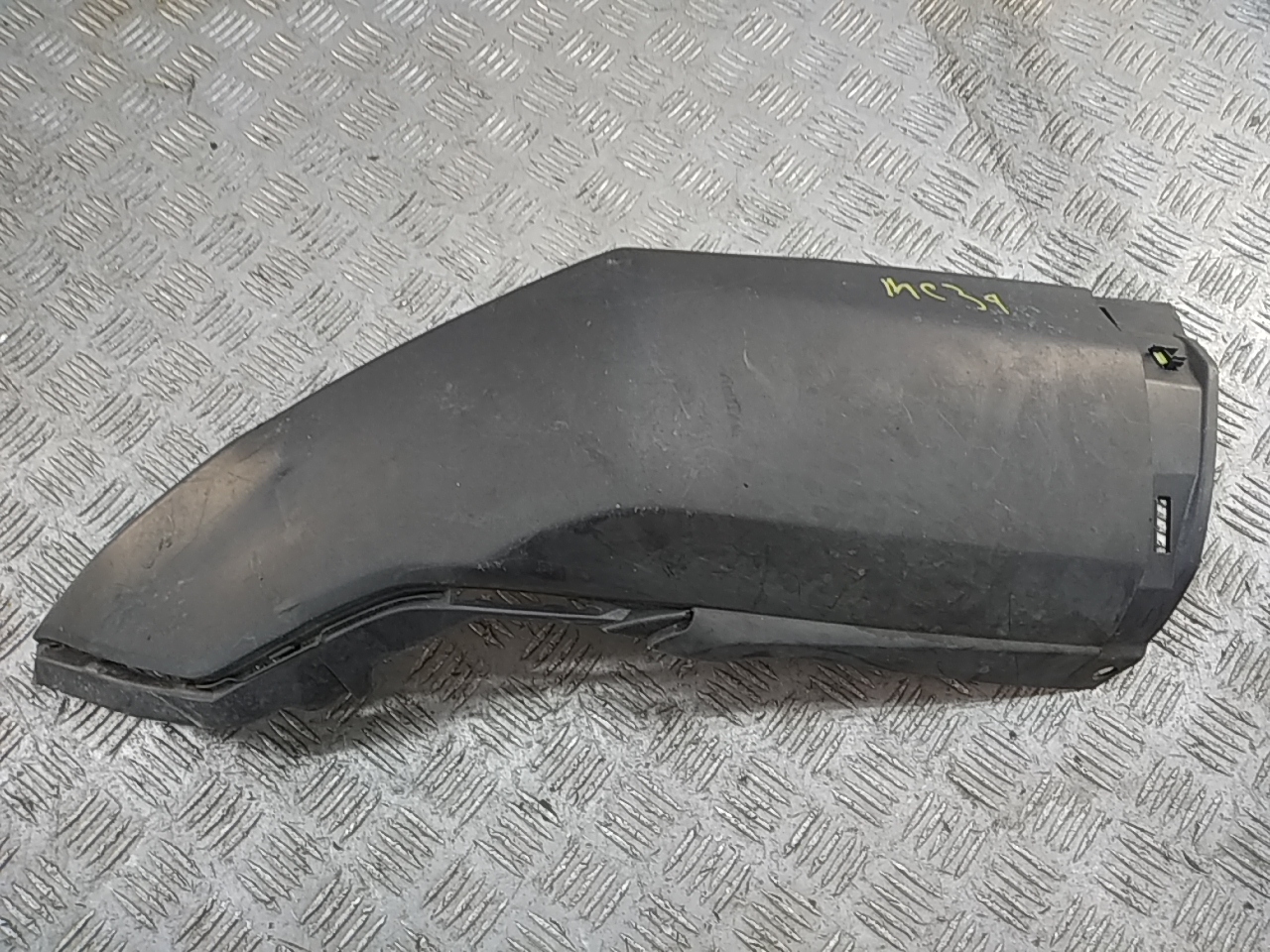 Накладка заднего бампера правая