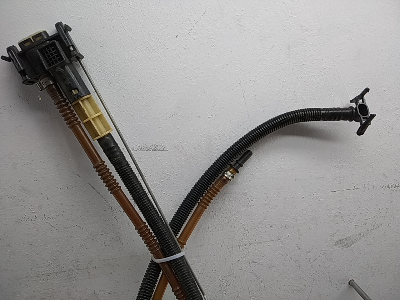 Насос подкачки топлива