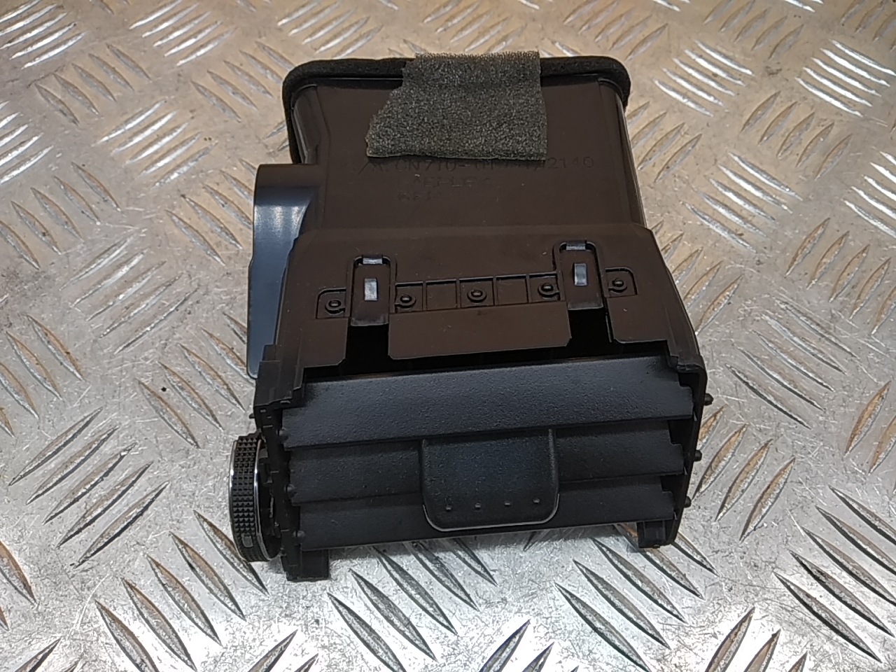 Дефлектор воздушный