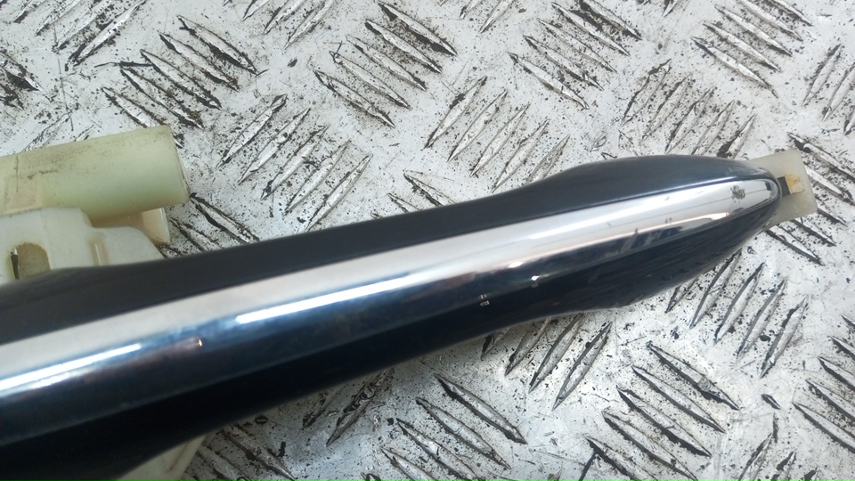 Ручка двери задней наружная правая