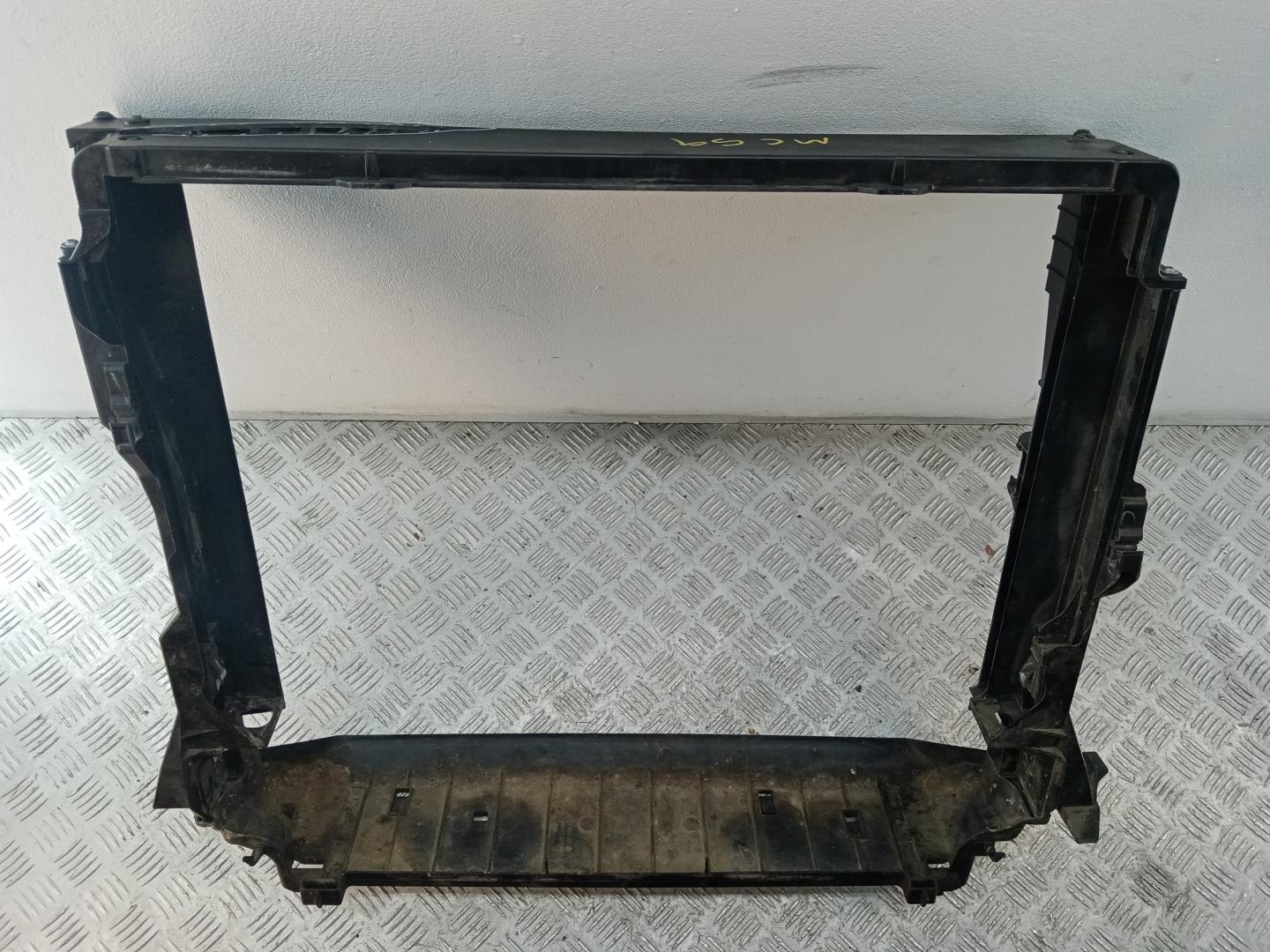 Рамка радиатора