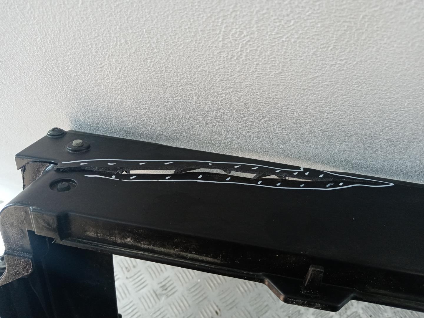 Рамка радиатора