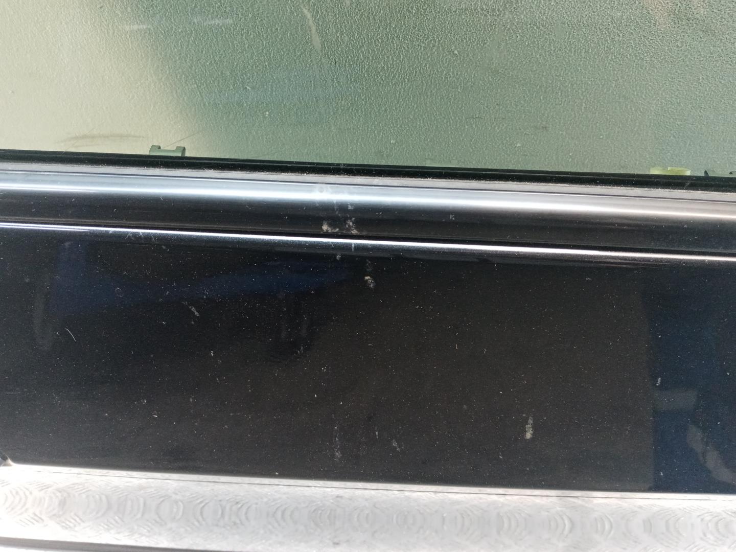 Накладка стекла переднего правого