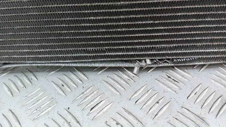 Радиатор кондиционера (конденсер)