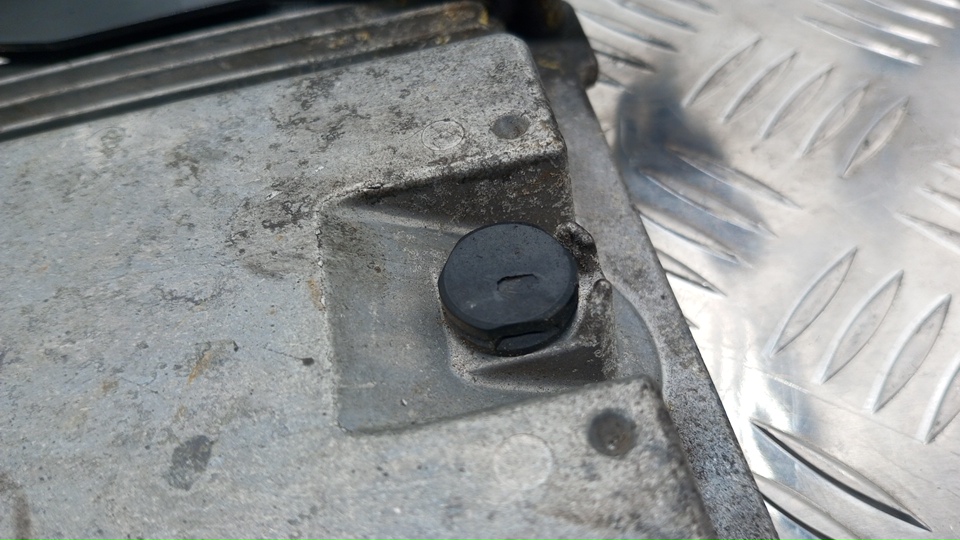 Блок управления двигателем