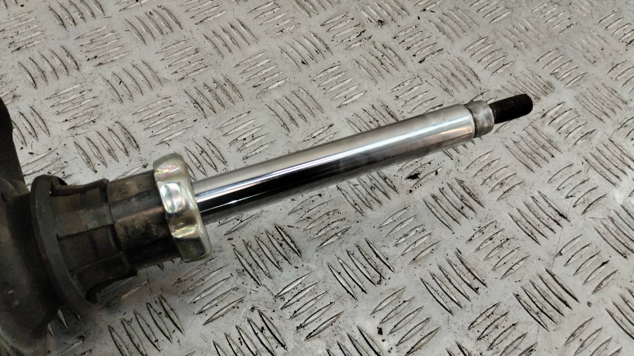 Амортизатор передний