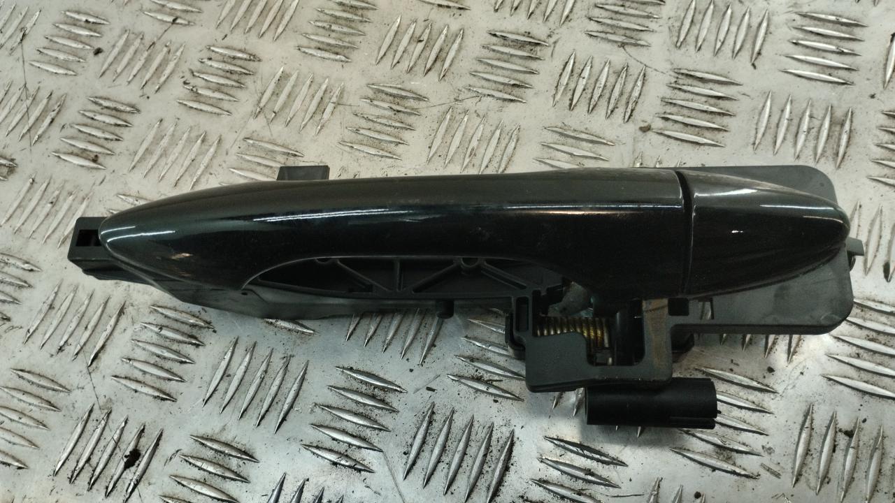 Ручка двери задней наружная левая