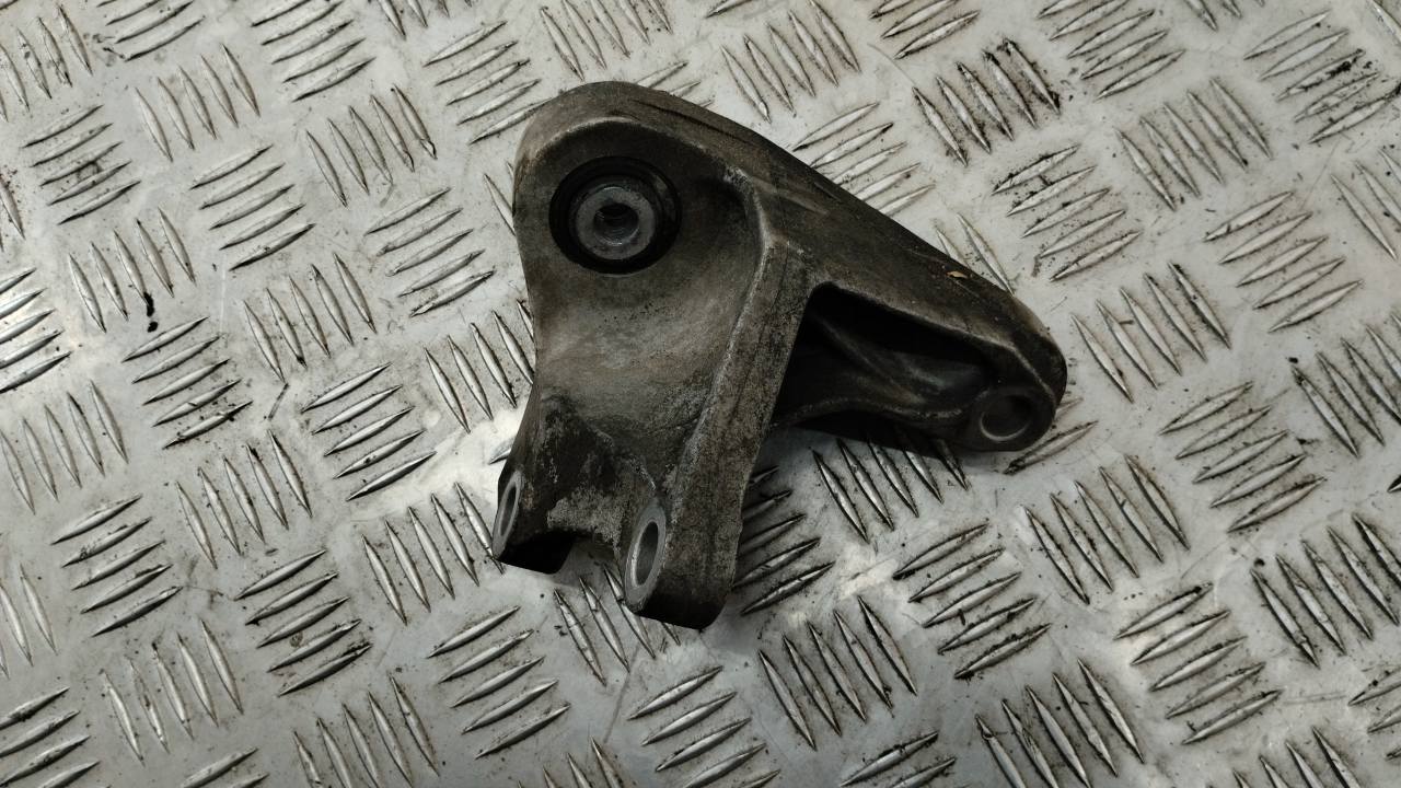 Кронштейн КПП