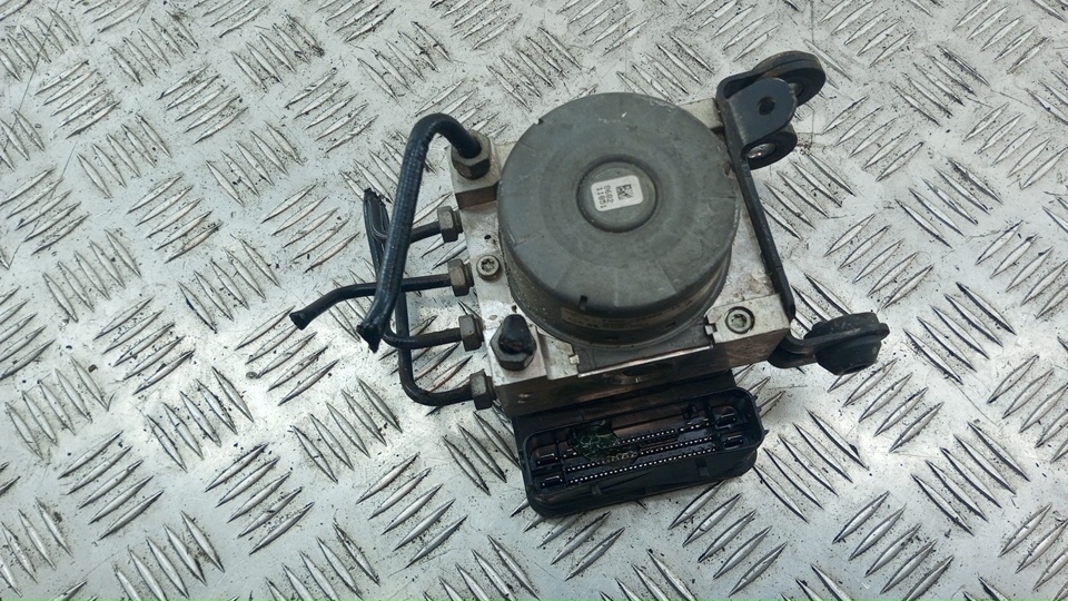 Блок ABS (насос)