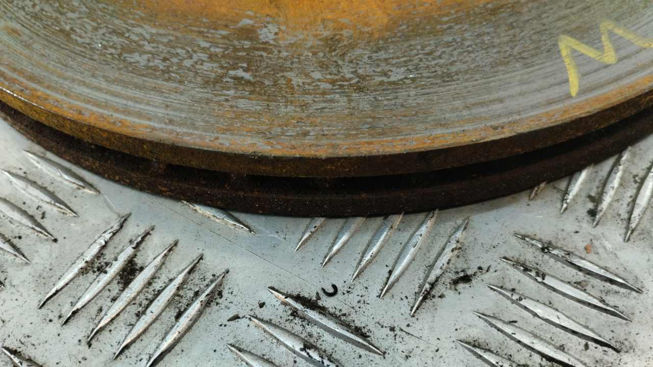 Диск тормозной передний вентилируемый